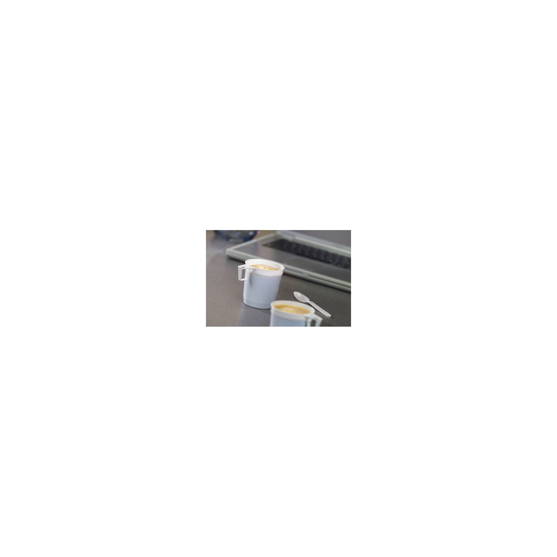 Kaffeetassen, PS 0,25 l Ø 8 cm · 8,5 cm weiss Kaffeetassen, PS 0,25 l Ø 8 cm · 8,5 cm weiss